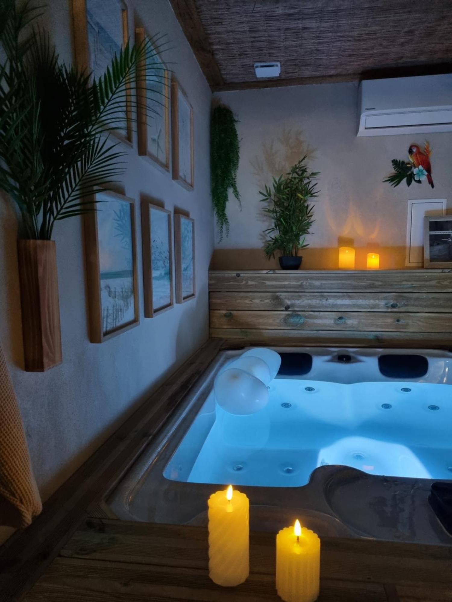 Les Spas De La Mer, Appart&Spa Aloha, 100M De La Plage, Plein Coeur Du Grau Le Grau-du-Roi Bagian luar foto